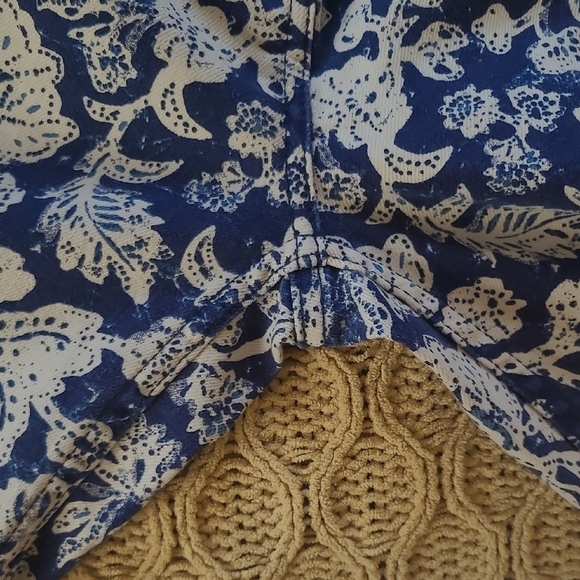 Ulla Johnson Blue and White Greer Floral Print Wide-leg Jeans - Size 8 - Picture 5 of 11